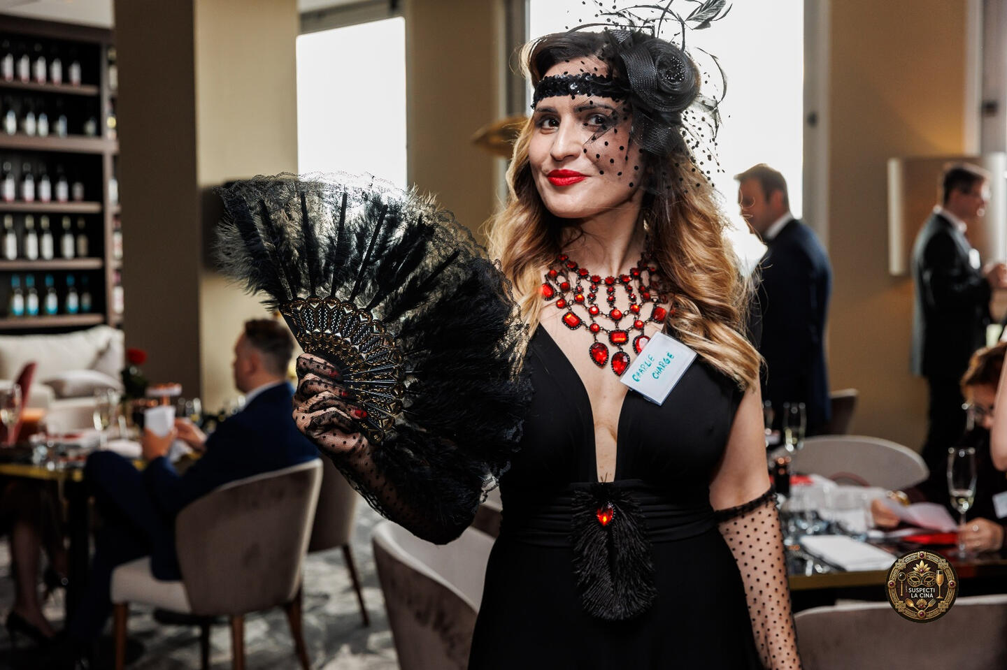 participante costum anii 20 la eveniment interactiv – suspecti la cina – murder mystery bucuresti